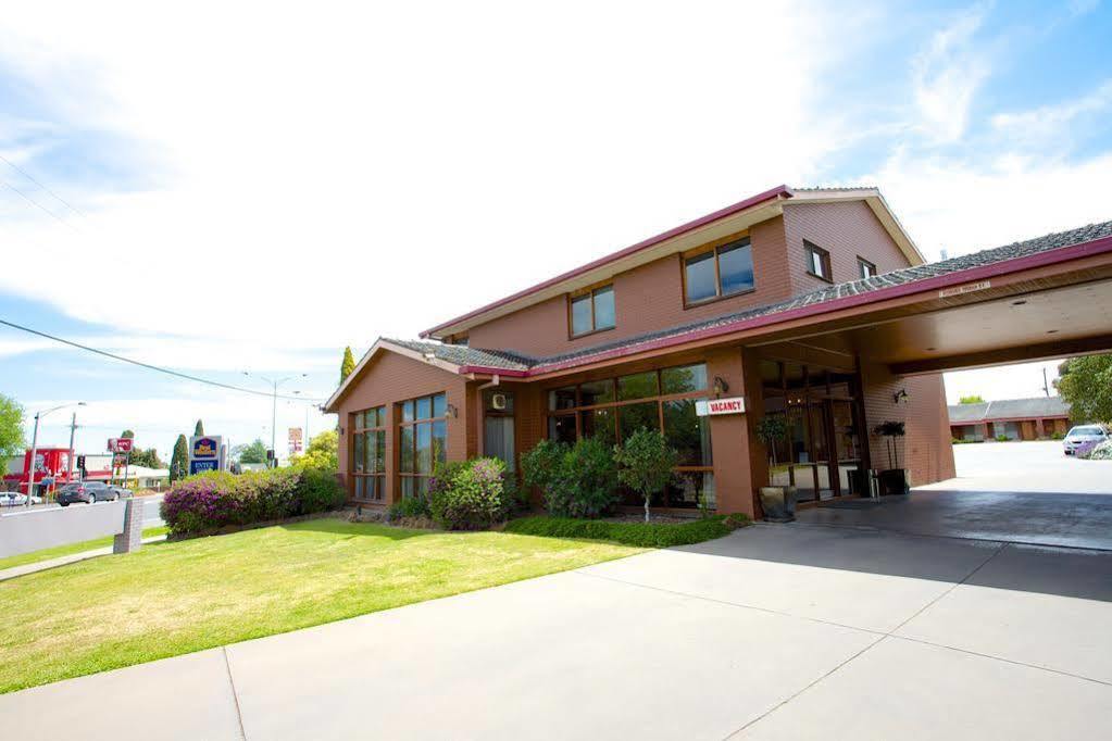 Golden Grain Motor Inn Horsham Exterior photo