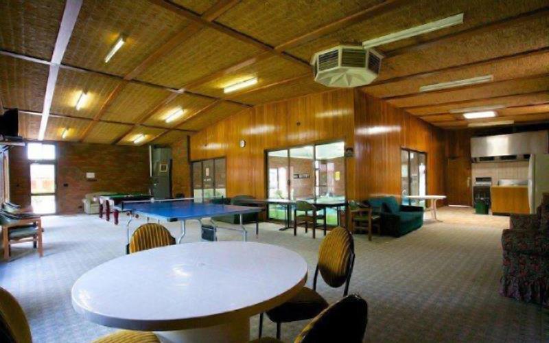 Golden Grain Motor Inn Horsham Exterior photo